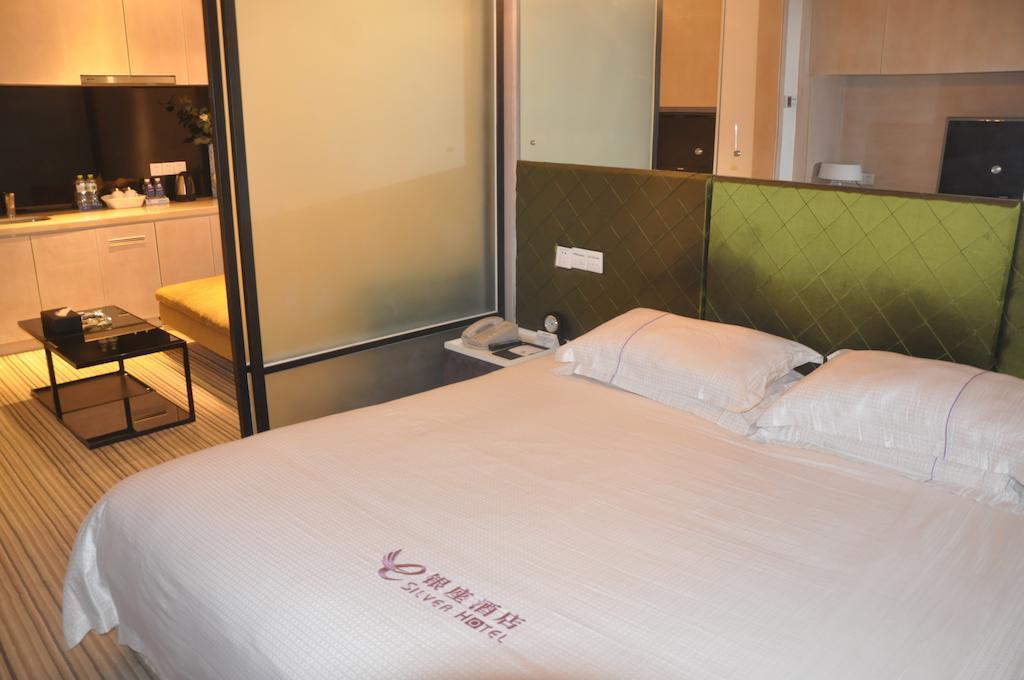 Starway Hotel Silver Zhuhai Zimmer foto